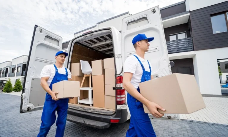 Benefits of Hiring a Moving Company for a Smooth Move