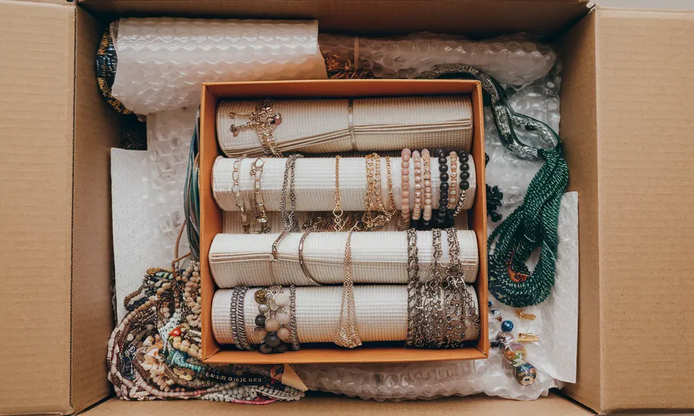 How to Pack Necklaces for Moving | Quick & Easy Steps