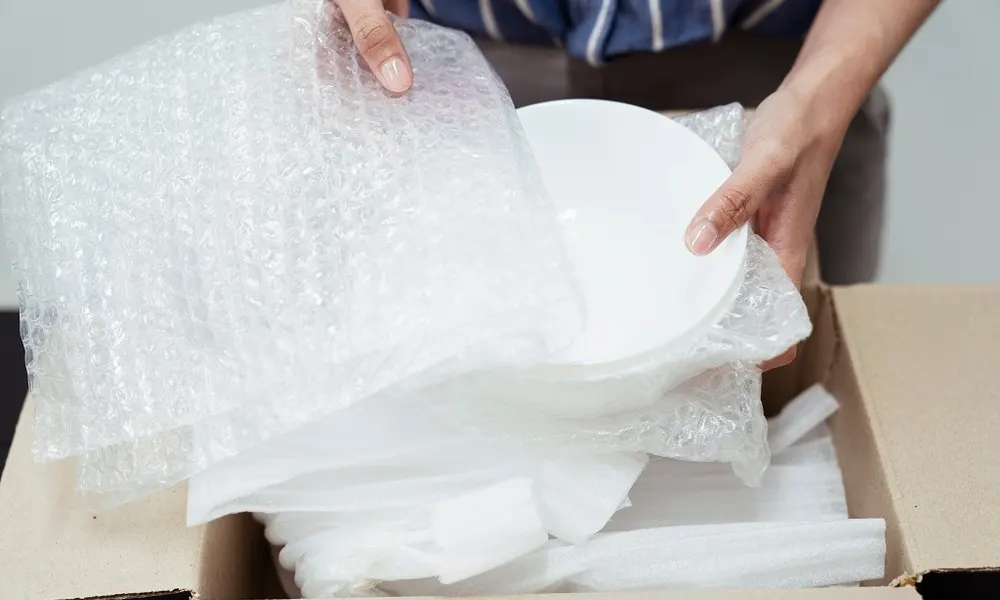 How to Pack Plates for Moving | Step-by-Step Guide