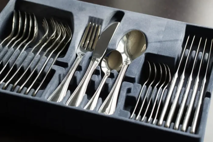 Best Way to Pack Cutlery for Moving