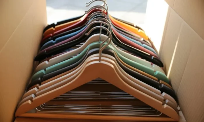 How To Pack Hangers For Moving Without Breaking
