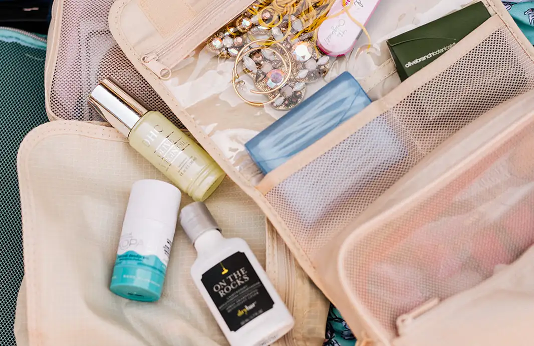 How to Pack Makeup for Moving