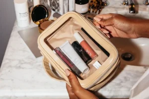 How to Pack Makeup for Moving – Easy Guide