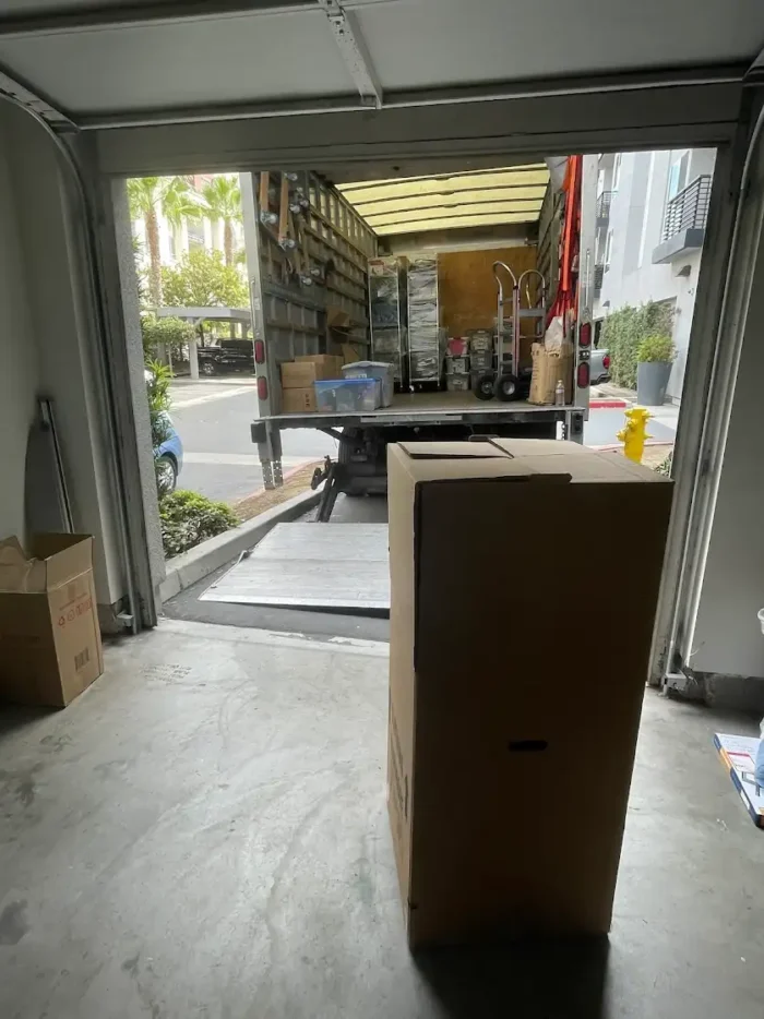 How To Pack A Moving Truck