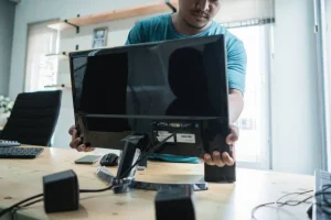 How Do You Move Your Computer and Stuff Without Damage?