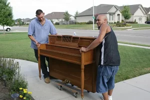 How Much Do Piano Movers Cost? What’s New in 2025 Rates